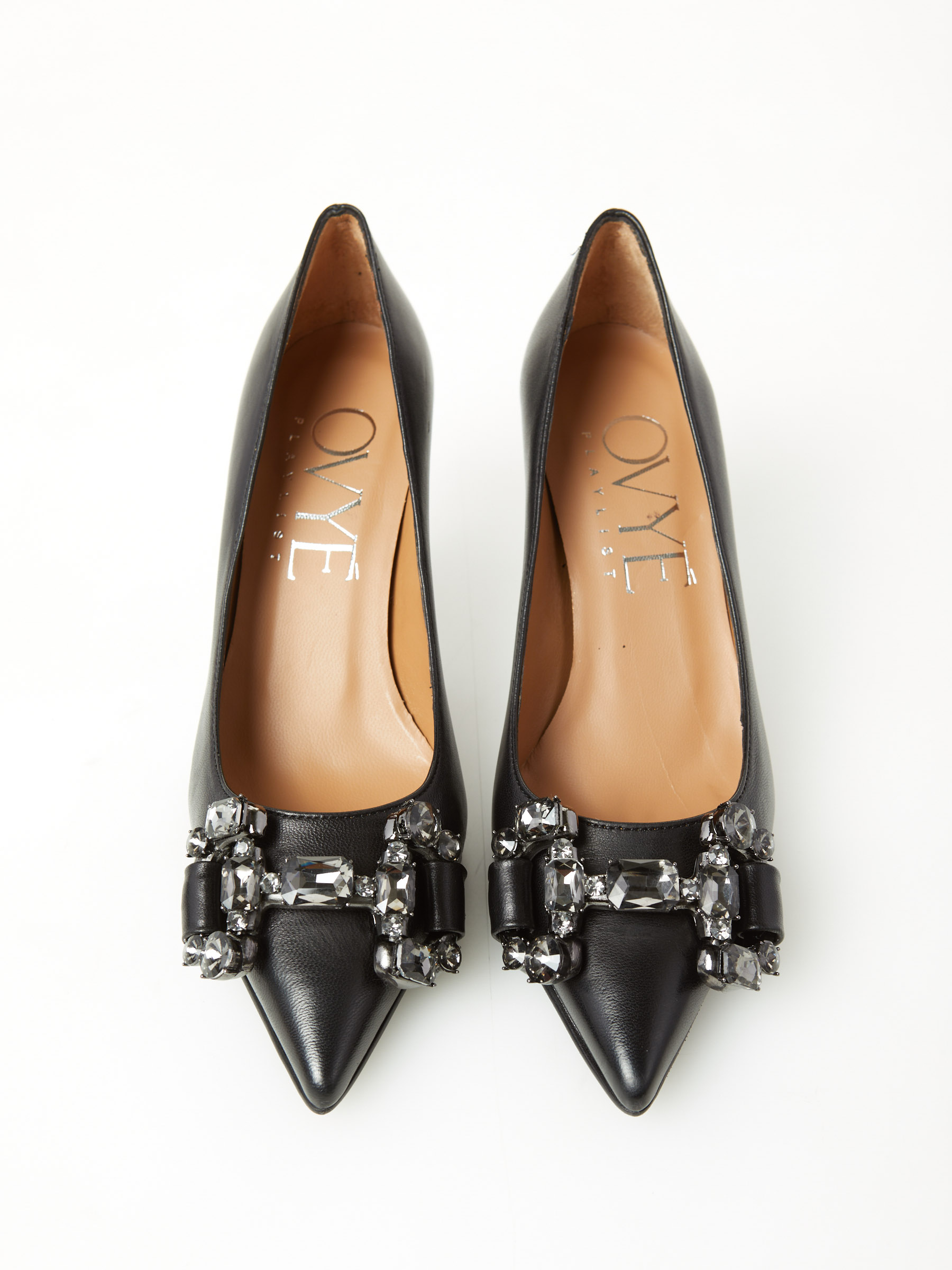 Leather Pump With Accessory