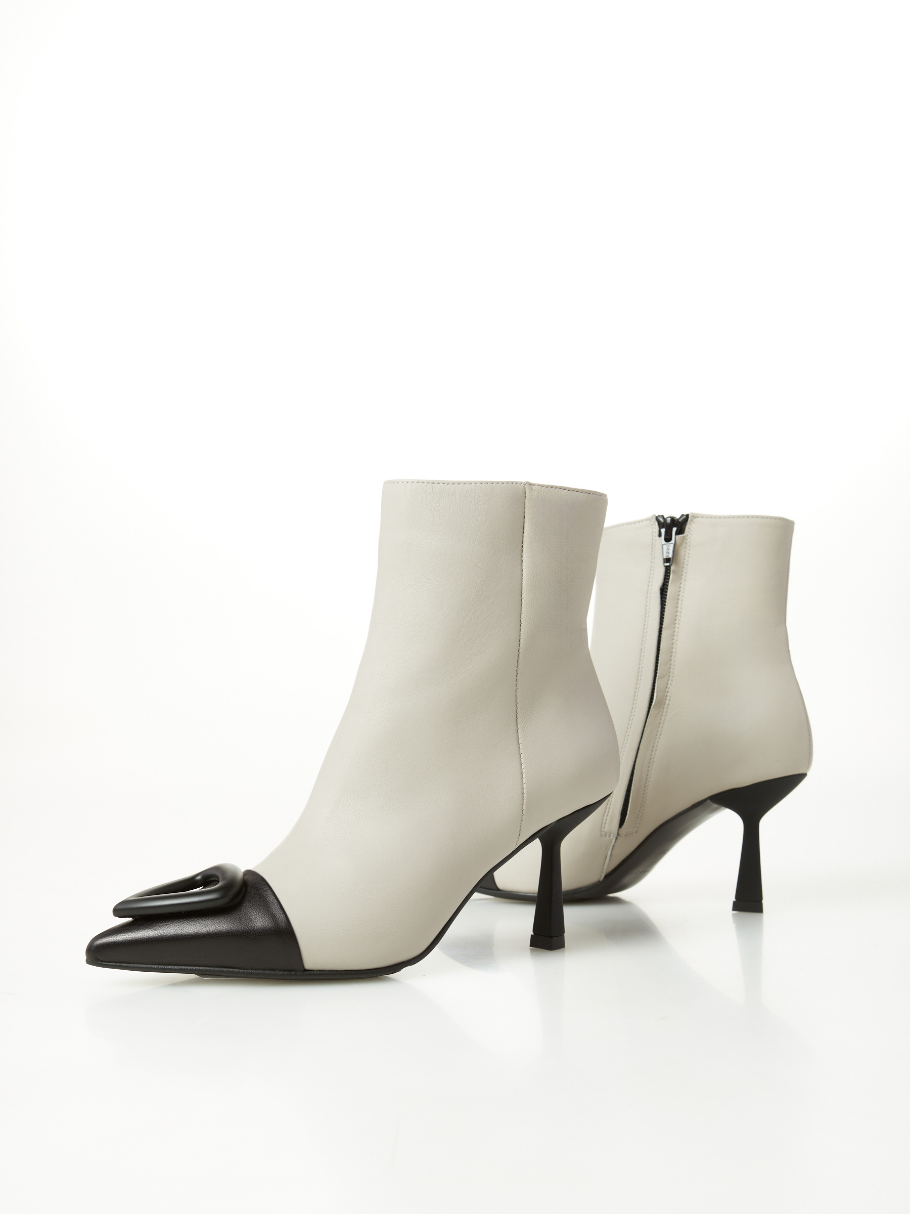 Leather Ankle Boot With Accessory